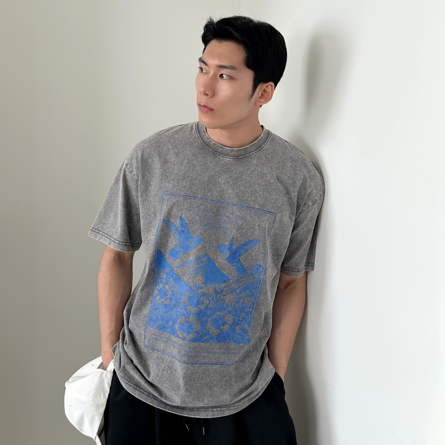 피그먼트 플라워버드 반팔티 감성 오버핏 남녀공용 빅사이즈 티셔츠 FTC00011 - 상품 이미지