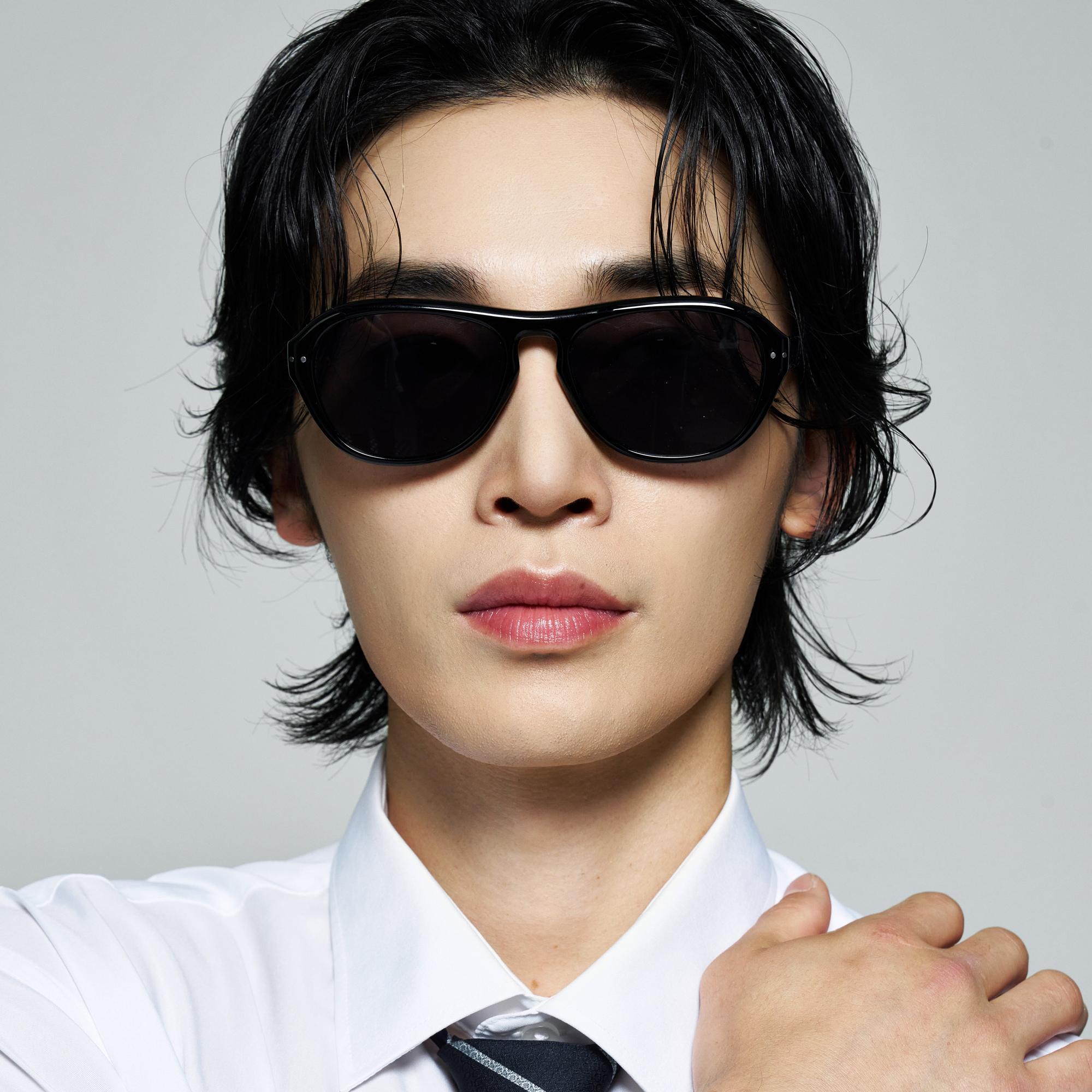 가벼운 자외선차단 보잉 뿔테 데일리 긱시크 틴트 선글라스 골프 명품