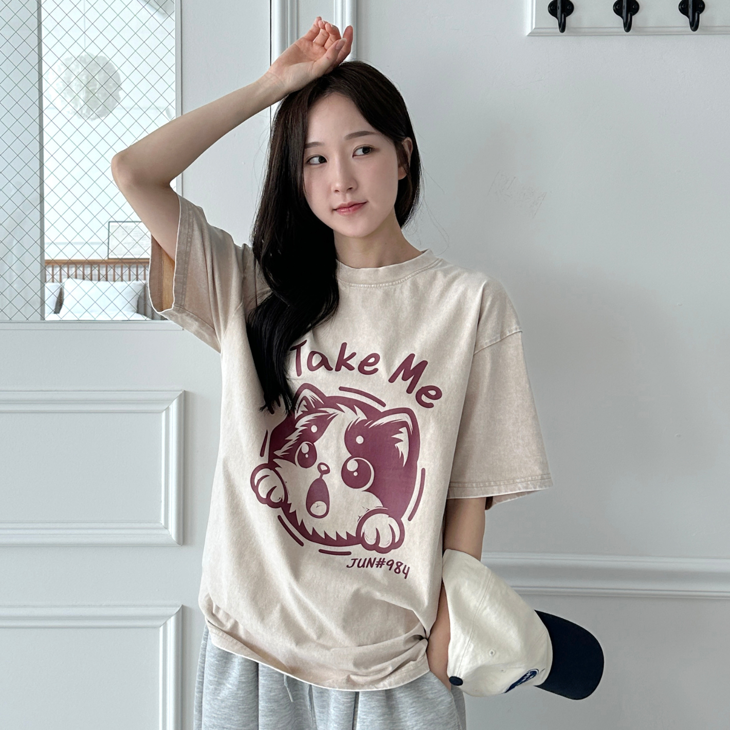 여성 피그먼트 워싱 테이크미 귀여운 고양이 반팔티 오버핏 티셔츠 FTC00013