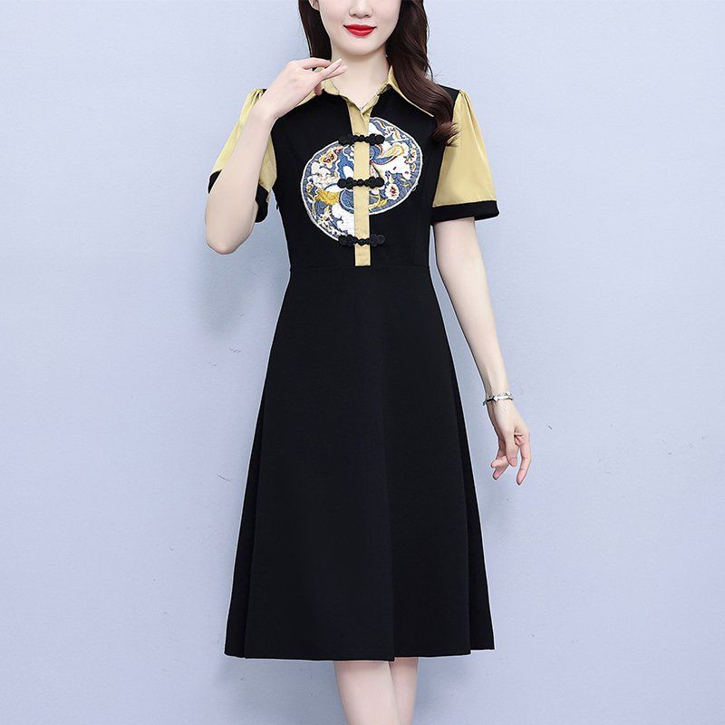 여름 여성 빅사이즈 뉴차이니스 카라 배색 자수 미디 롱원피스 단추 여밈 하객룩 오피스룩 - 상세 이미지 3