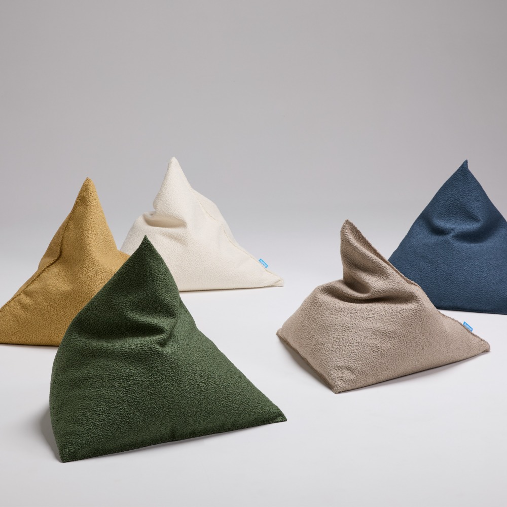 폴리몰리 빈백 301B 삼각 쿠션 부클레 (메시속커버)