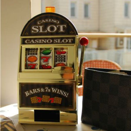 레트로 복고 룰렛 저금통 머신 게임기 선물 카지노