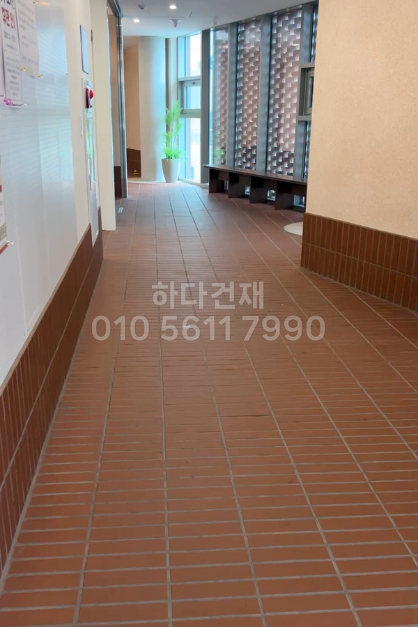 테라코타타일 점토타일 스무스 240x60x11T 레드 / 하다건재 시공사례