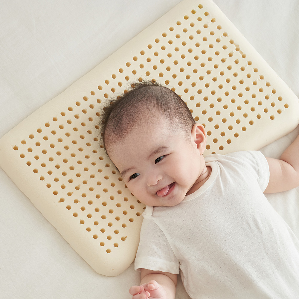 베이비클라우드 넓고 편안한 아기 라텍스 베개