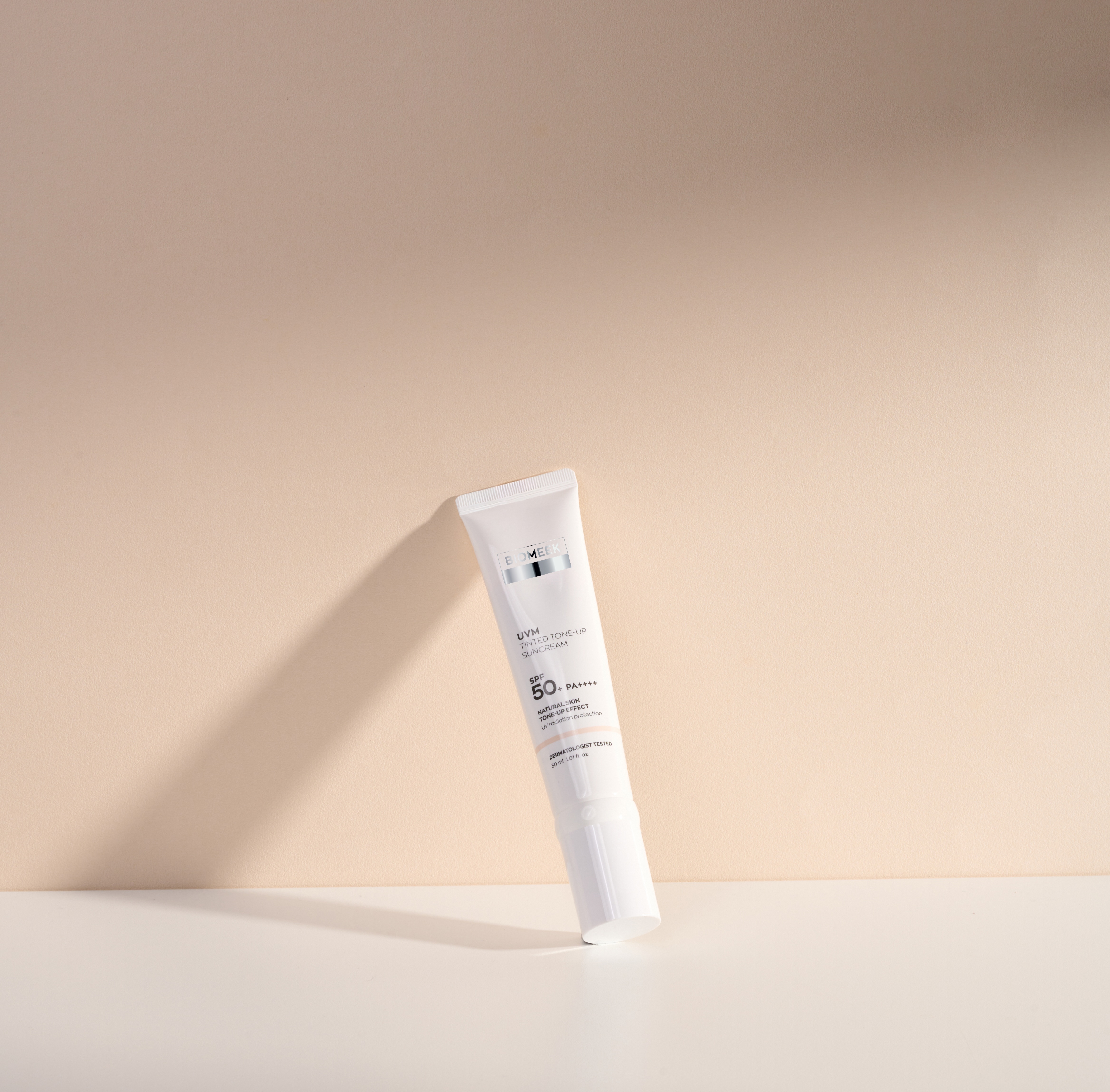 바이오믹 UVM 틴티드 톤업 선크림 30ml SPF50+/ PA++++ - 상세 이미지 4