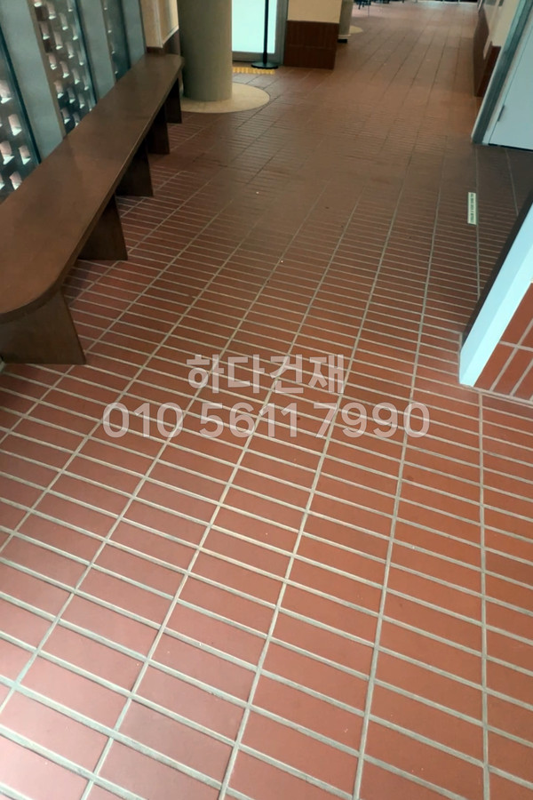 테라코타타일 점토타일 스무스 240x60x11T 레드 / 하다건재 시공사례