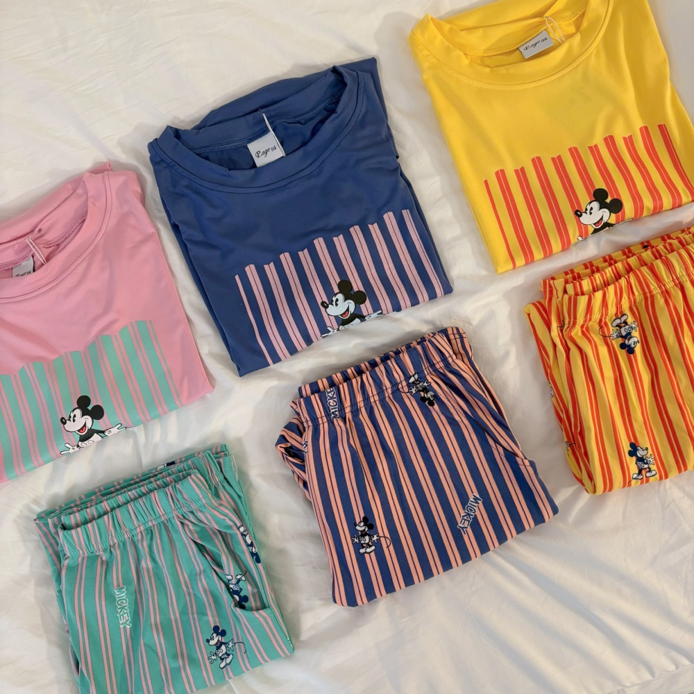 치즈 디즈니 스트라이프 커플잠옷 반팔 반바지 긴바지 파자마 세트 제품 이미지