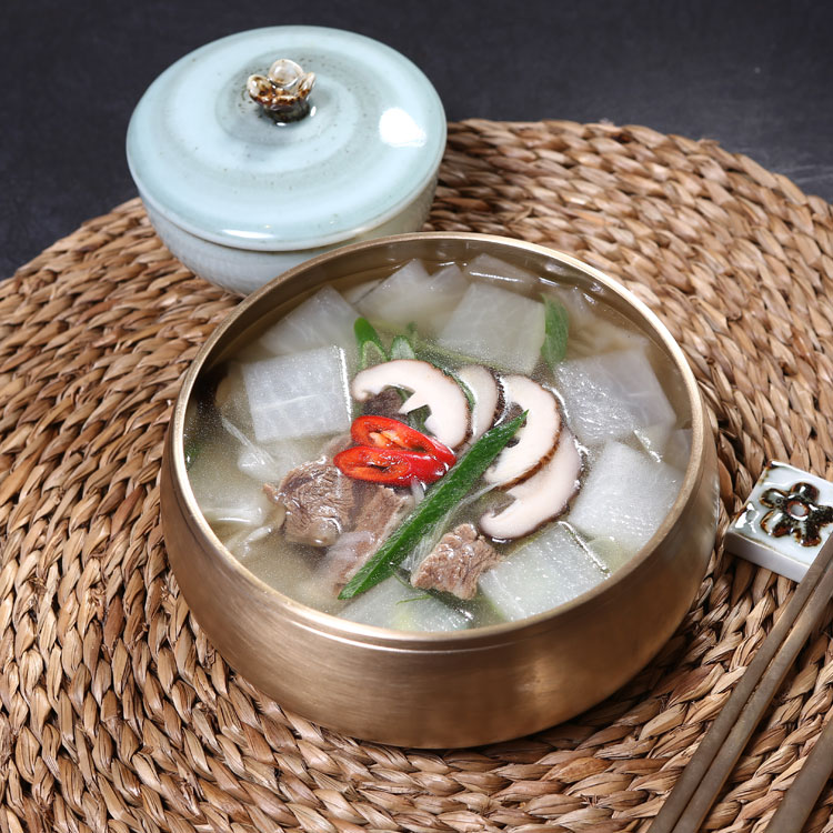 캠핑 글램핑 낚시 간편식 밀키트 맛집 한우소고기무국 1kg [2 - 3인분]