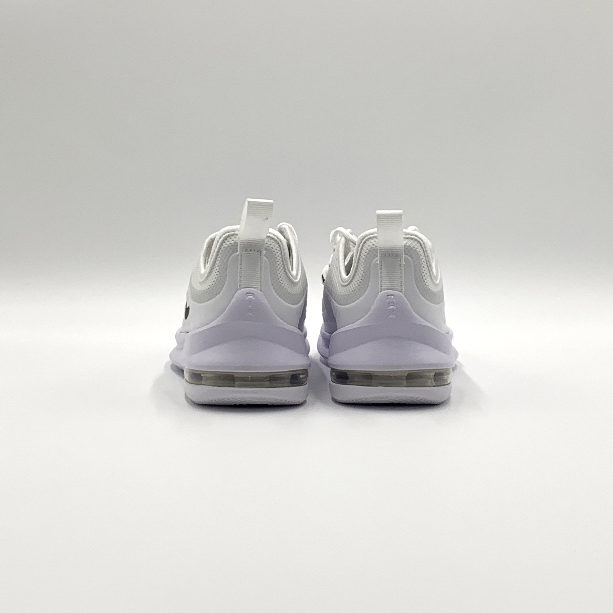 [국내매장판] 나이키 에어맥스 엑시스 발편한 신발 런닝화 헬스화 헬스장 커플 운동화 화이트(GS), 225