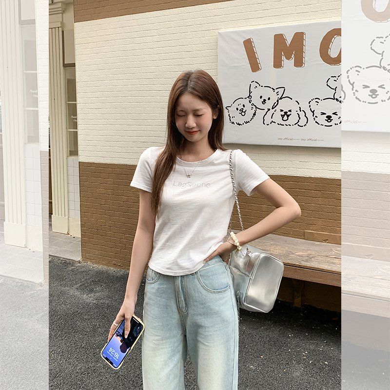 봄 여름 여성 슬림핏 라운드넥 핫픽스 레터링 반팔 티셔츠 코튼 데일리룩 캐주얼룩 - 상세 이미지 5
