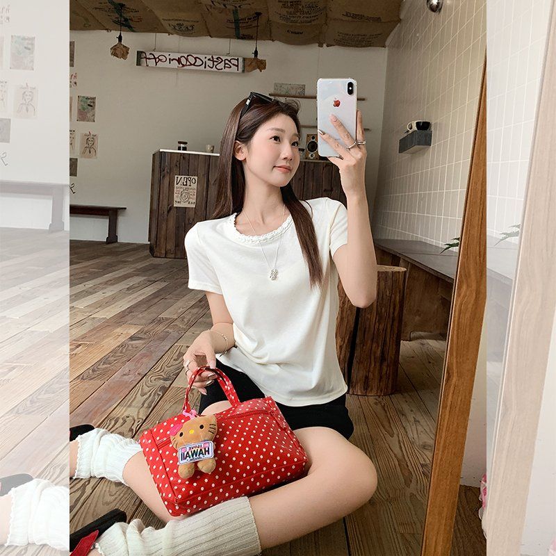 봄 여름 여성 루즈핏 라운드넥 레이스배색 반팔 티셔츠 텐셀혼방 데일리룩 러블리룩 캐주얼 - 상세 이미지 4