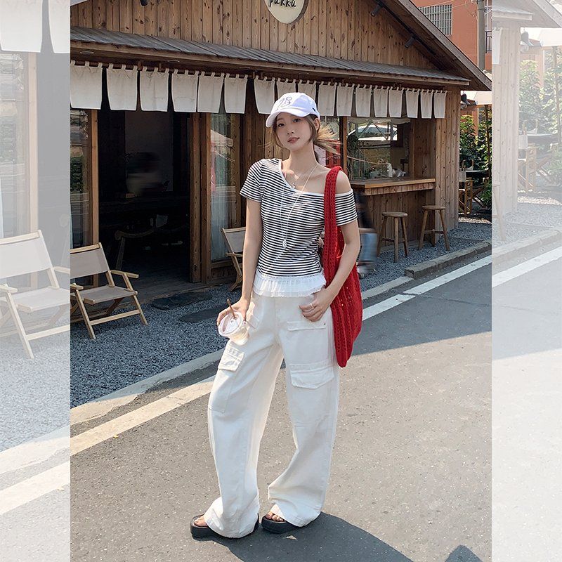 봄 여름 여성 슬림핏 사선넥 오프숄더 스트라이프 밑단 레이스 면스판 반팔 티셔츠 데일리룩 - 상세 이미지 3