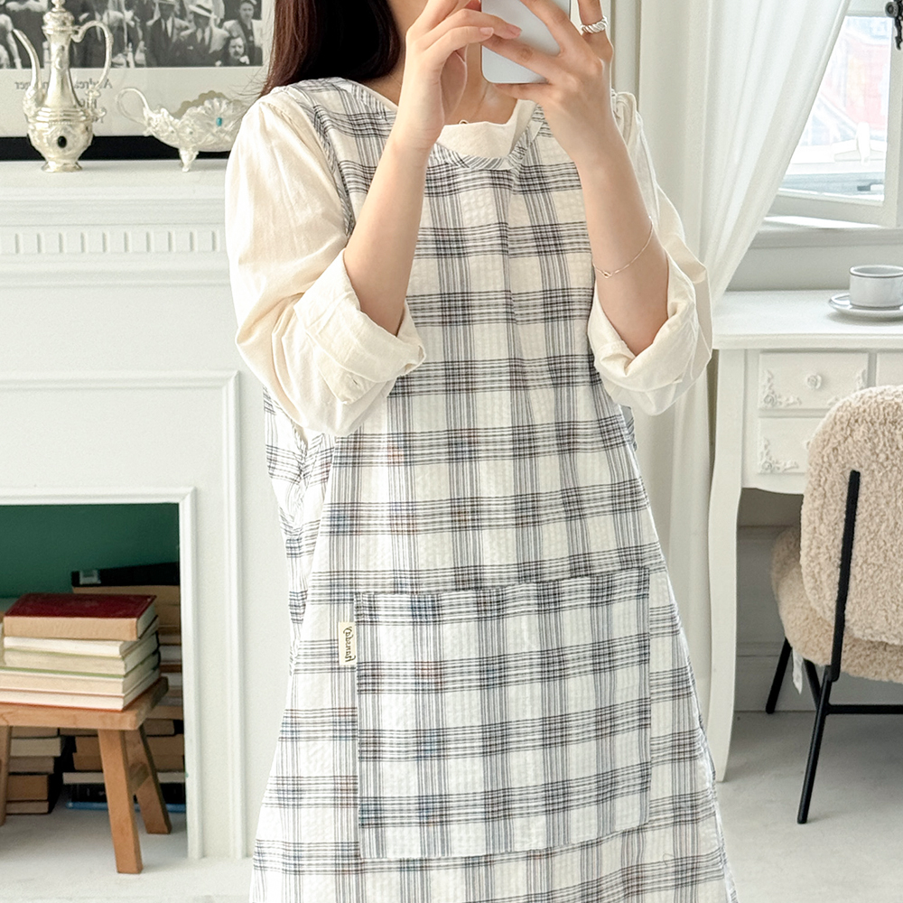 한스데이 여름 깅엄 체크 단추형 트임 어린이집 유치원 원피스 앞치마