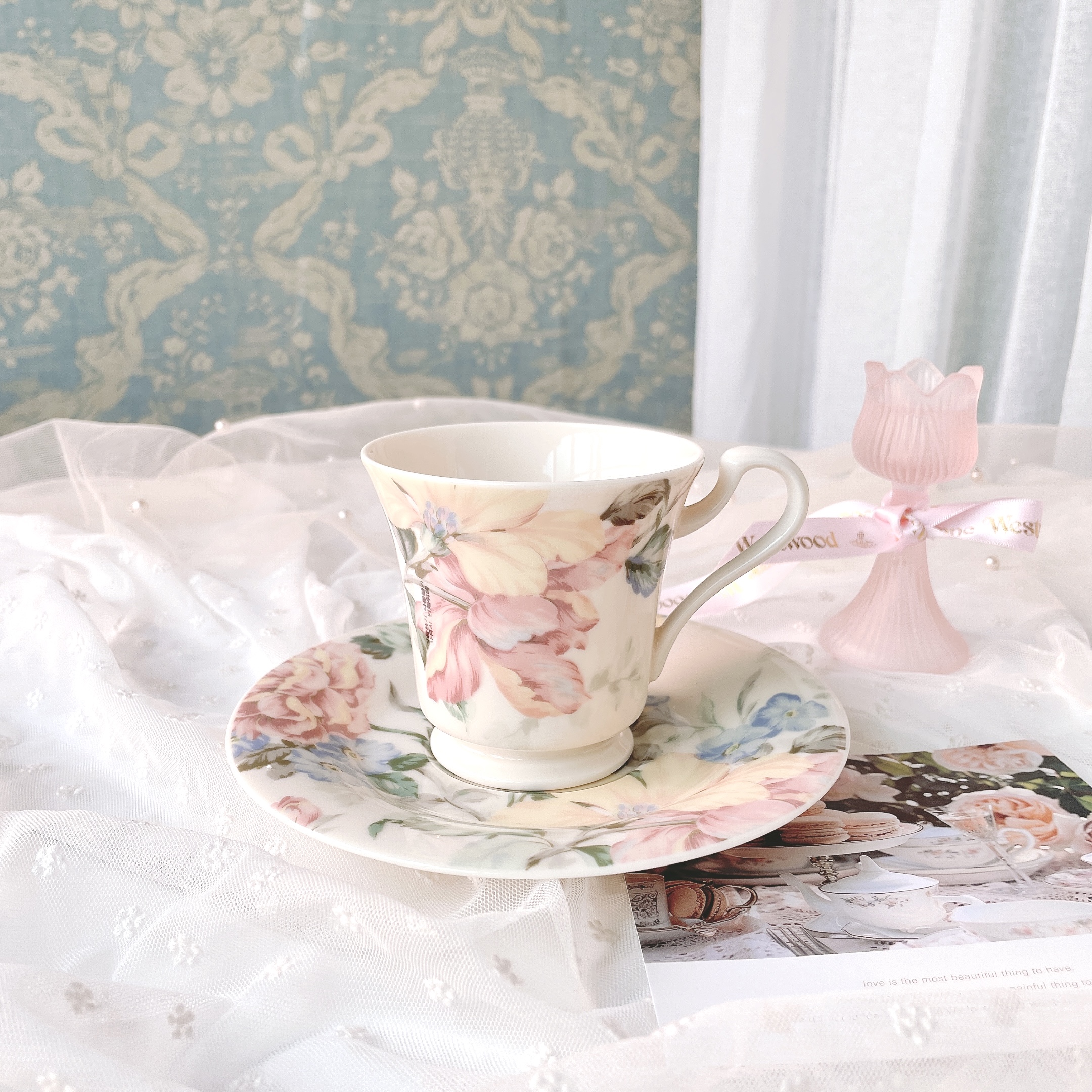 오스카 드 라 렌타 앤틱 커피잔 빈티지 찻잔 세트 테이블세팅