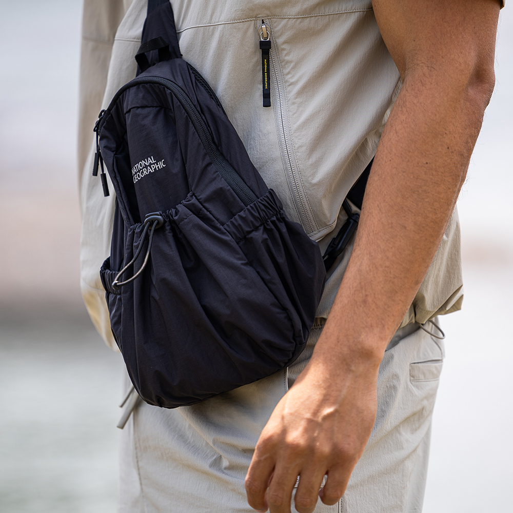 내셔널지오그래픽 N255ACR680 패커블 슬링백 크로스백 BLACK