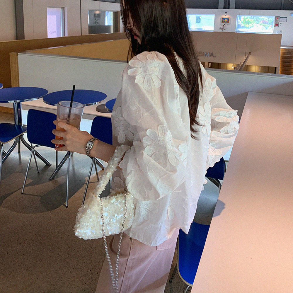 아이트 플라워 패치 블라우스 - 상세 이미지 2
