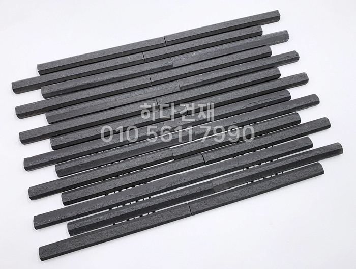 아이코트료와 베르니나 타일 K06 블랙 / 하다건재 아이콧료와 ICOT RYOWA