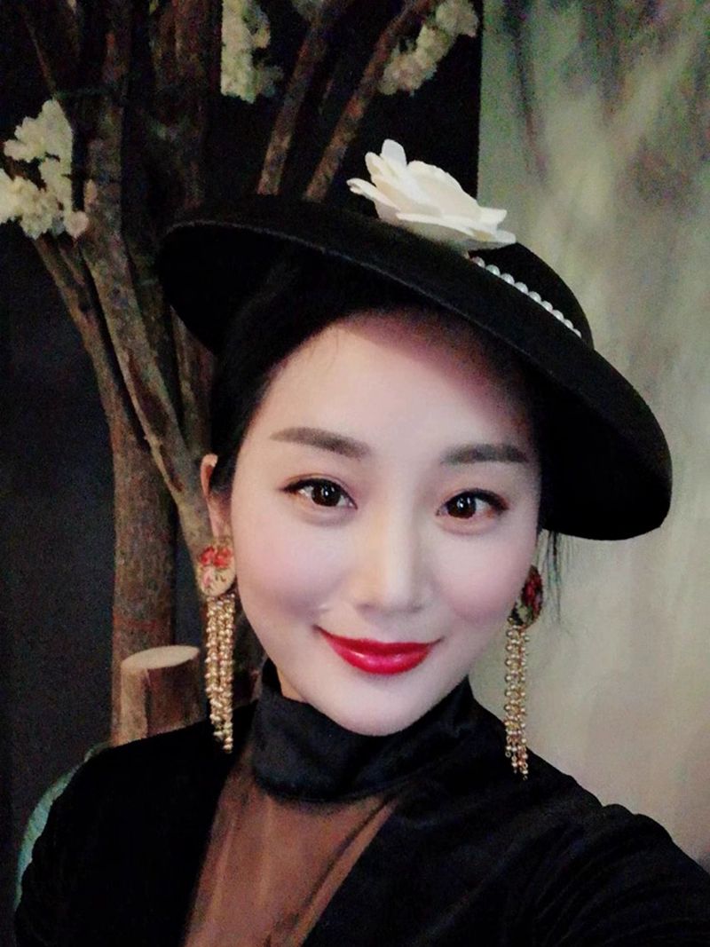 귀족모자 프랑스 공주풍 직경 연극무대 의상 머리장식 먹색 통용 사이즈 - 상세 이미지 5