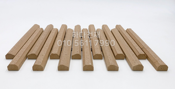 아이코트료와 베르니나 타일 K04 진베이지 / 하다건재 아이콧료와 ICOT RYOWA