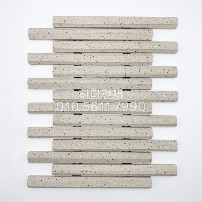 아이코트료와 베르니나 타일 K02 아이보리 / 하다건재 아이콧료와 ICOT RYOWA