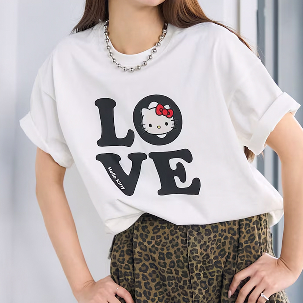 프릭스 스토어 X 헬로키티 반팔티 HELLO KITTY LOVE 로고 T셔츠 Limited products 티셔츠 3223220800544 - 메인 이미지