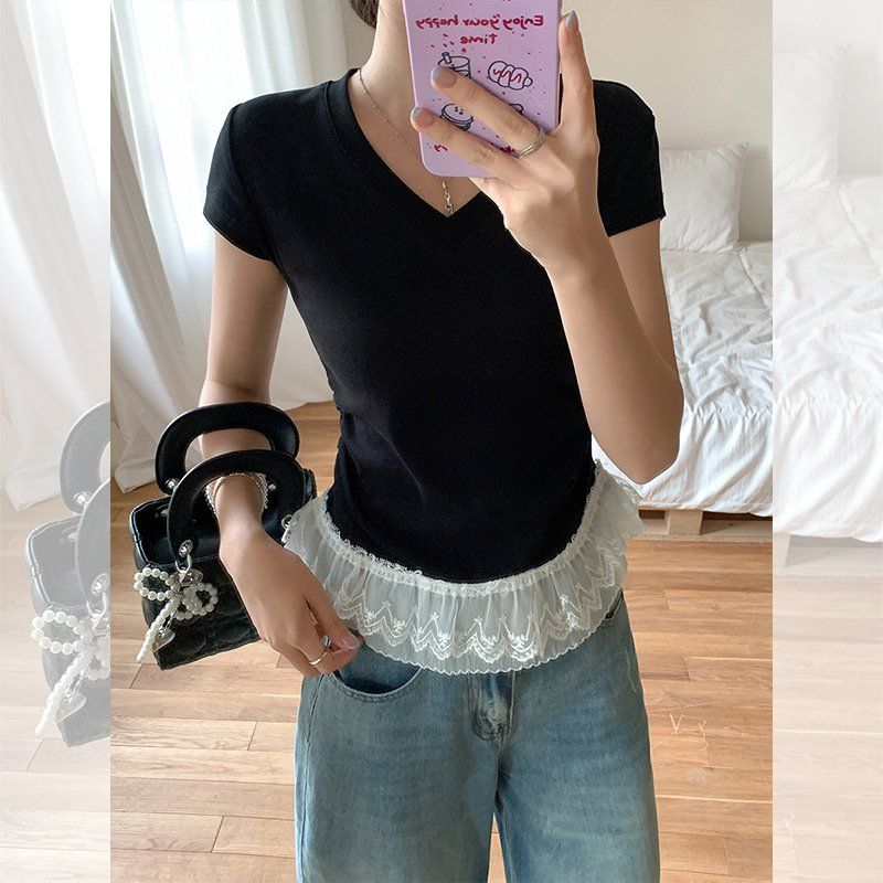 봄 여름 여성 슬림핏 브이넥 옆셔링 밑단 레이스 반팔 티셔츠 면스판 데일리룩 캐주얼 - 상세 이미지 3