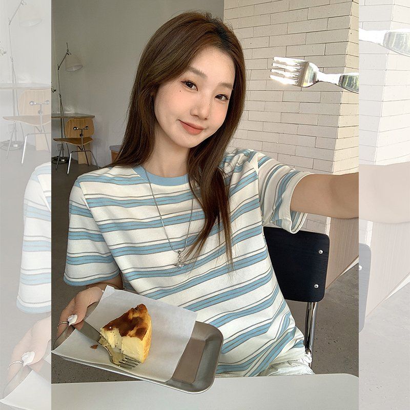 봄 여름 여성 라운드넥 스트라이프 배색넥 반팔 티셔츠 면혼방 데일리룩 캐주얼룩 베이직 - 상세 이미지 3
