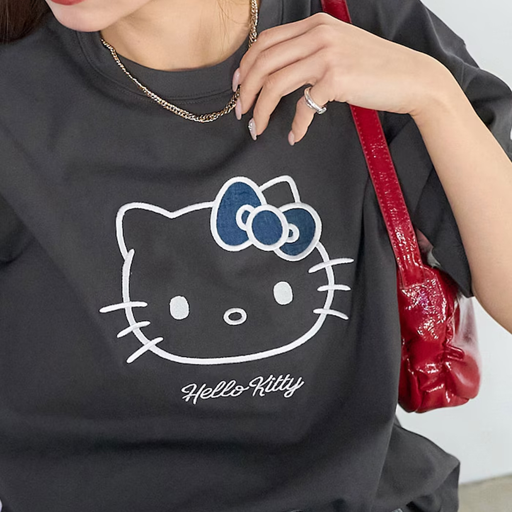 프릭스 스토어 X 헬로키티 반팔티 HELLO KITTY 이소재 리본 T셔츠 Limited products 3223220800545 - 상세 이미지 2