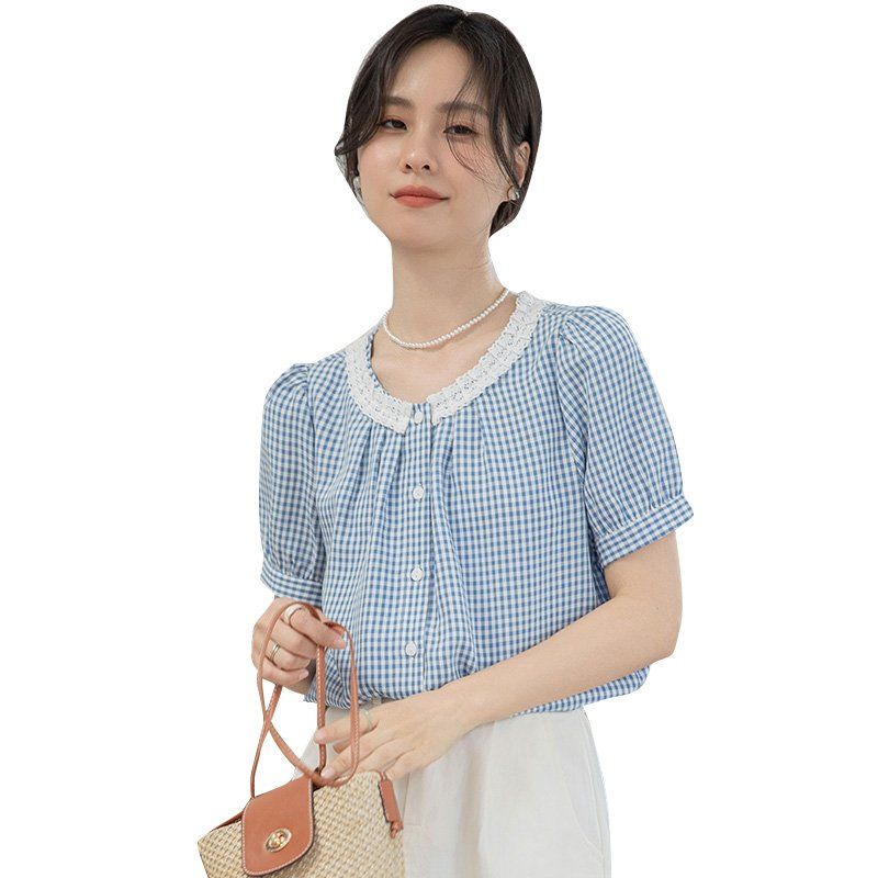 봄 여름 슬림핏 체크 반팔 블라우스 레이스넥 퍼프소매 셔츠 데일리룩 데이트룩 러블리 - 상세 이미지 5