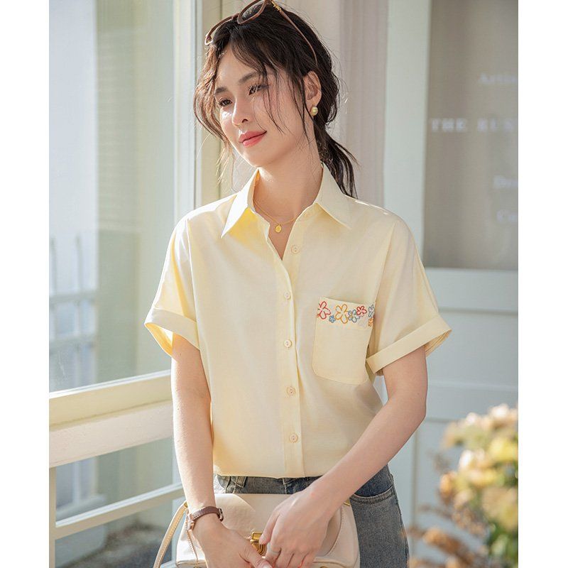 봄 여름 슬림핏 꽃자수 반팔 셔츠 스탠드카라 블라우스 데일리룩 오피스룩 출근룩 깔끔한 - 메인 이미지