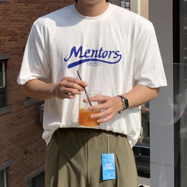 남자 레세 오버핏 여름 레터링 면 반팔티 - 메인 이미지