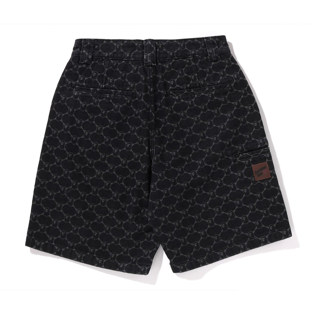 베이프 바지 COLLEGE MONOGRAM RELAXED FIT 13OZ DENIM SHORTS 1L30-151-302 - 상세 이미지 4