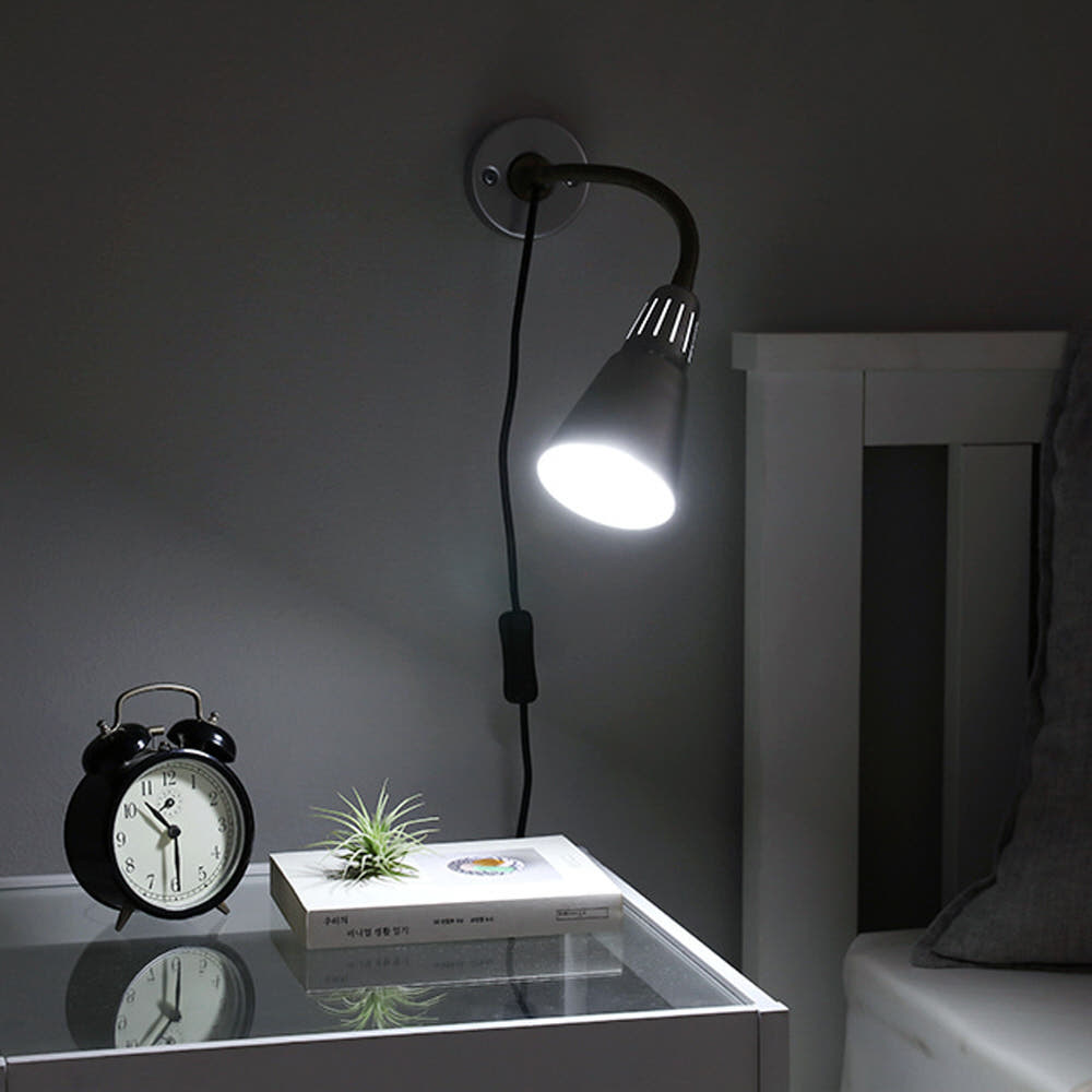 [E14전구선물] VARTEN 벽등/집게등 E14 KS1287W 화이트 1064.3804