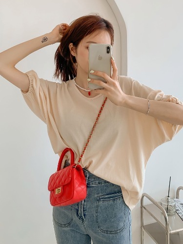 폼나나 Pomnana 루즈핏 무지 반팔 로라 여름 기본 티셔츠 - 상품 이미지