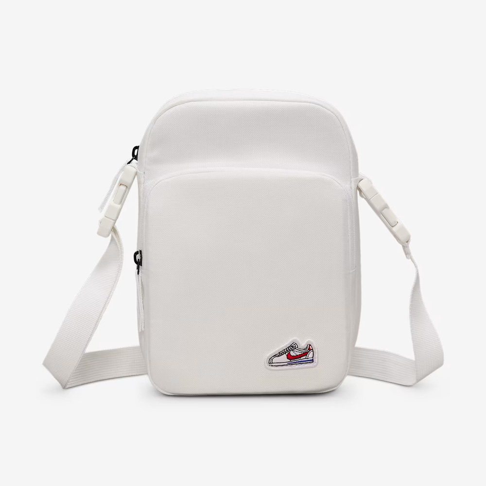 나이키 힙색 슬링백 웨이스트백 헤리티지 크로스바디백 스우시 에센셜 가방