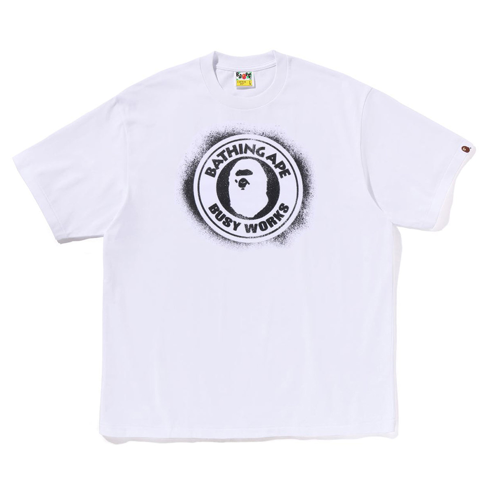 베이프 반팔티 SPRAY PRINT BUSY WORKS RELAXED FIT TEE 1L30-110-321 - 메인 이미지