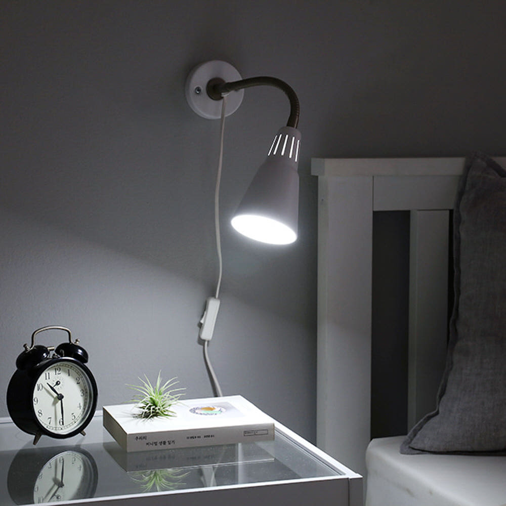 [E14전구선물] VARTEN 벽등/집게등 E14 KS1287W 화이트 1064.3804