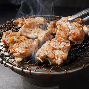 마들푸드 허브 닭갈비 1kg 치킨스테이크 국내산 닭다리살 숯불 캠핑 음식 맛있게 먹은 솔직 후기 - 상품 이미지 1
