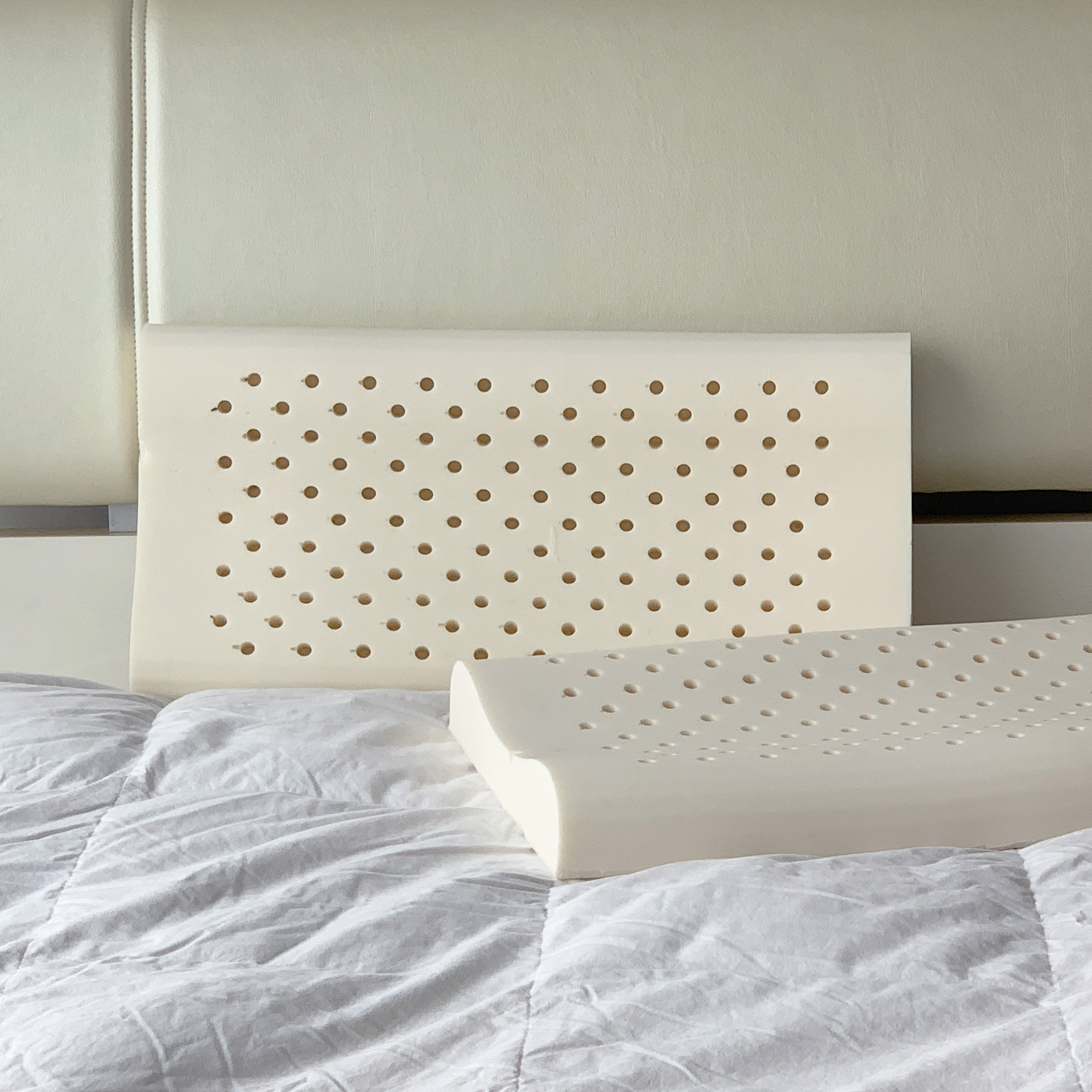 아카시아홈 낮은 경추베개 천연라텍스 굴곡 거북목 일자목베개