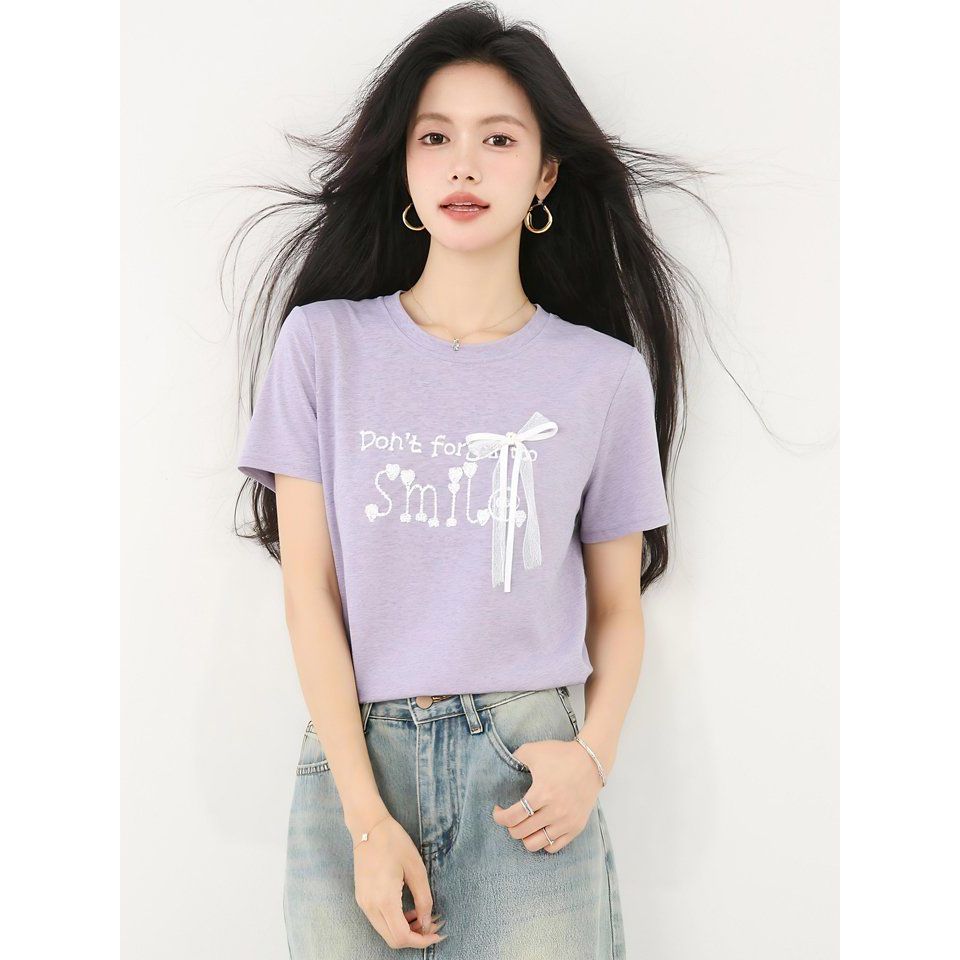 봄 여름 루즈핏 레터링 반팔 티셔츠 리본진주 라운드넥 데일리룩 캐주얼룩 귀여운 - 메인 이미지
