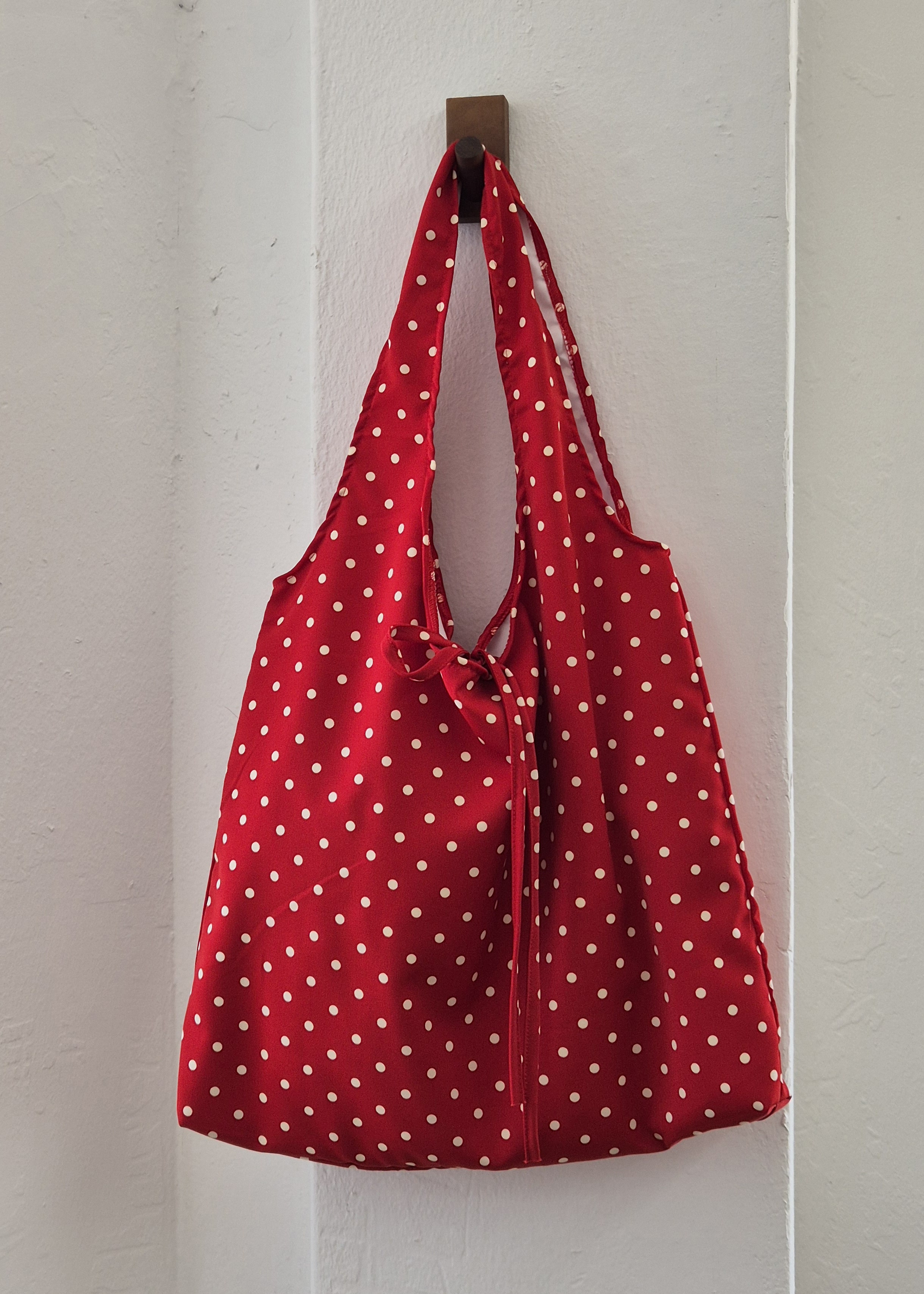 [리햅] 모비니 도트 숄더 가방 가벼운 리본 여름 땡땡이 귀여운 에코백