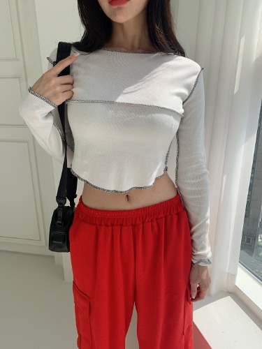 폼나나 Pomnana 슬림핏 크롭티 긴팔 투톤 기본 레이어드 티셔츠 - 상품 이미지