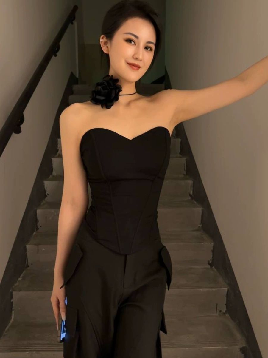 탱크탑 슬림 블랙 코르셋 이너 튜브탑 탑 블랙 S 42.5~50kg - 상세 이미지 4