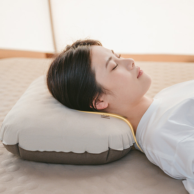 네이처하이크 초경량 에어 폼 베개 스탠다드 차박 캠핑 여행 필로우 - 상세 이미지 5