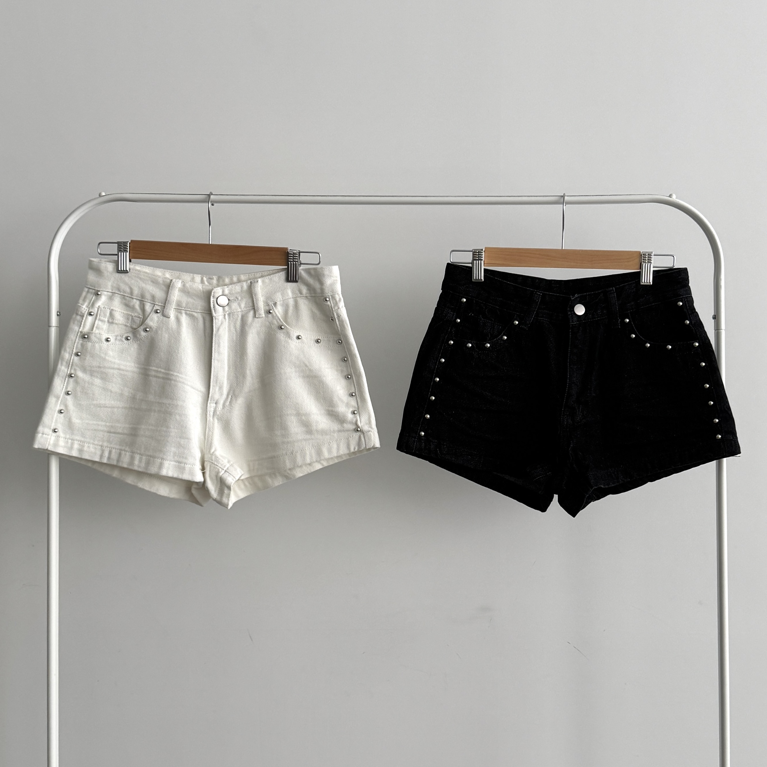 흰바지 여성 3부 A라인반바지 스터드 흰반바지 - 상세 이미지 2