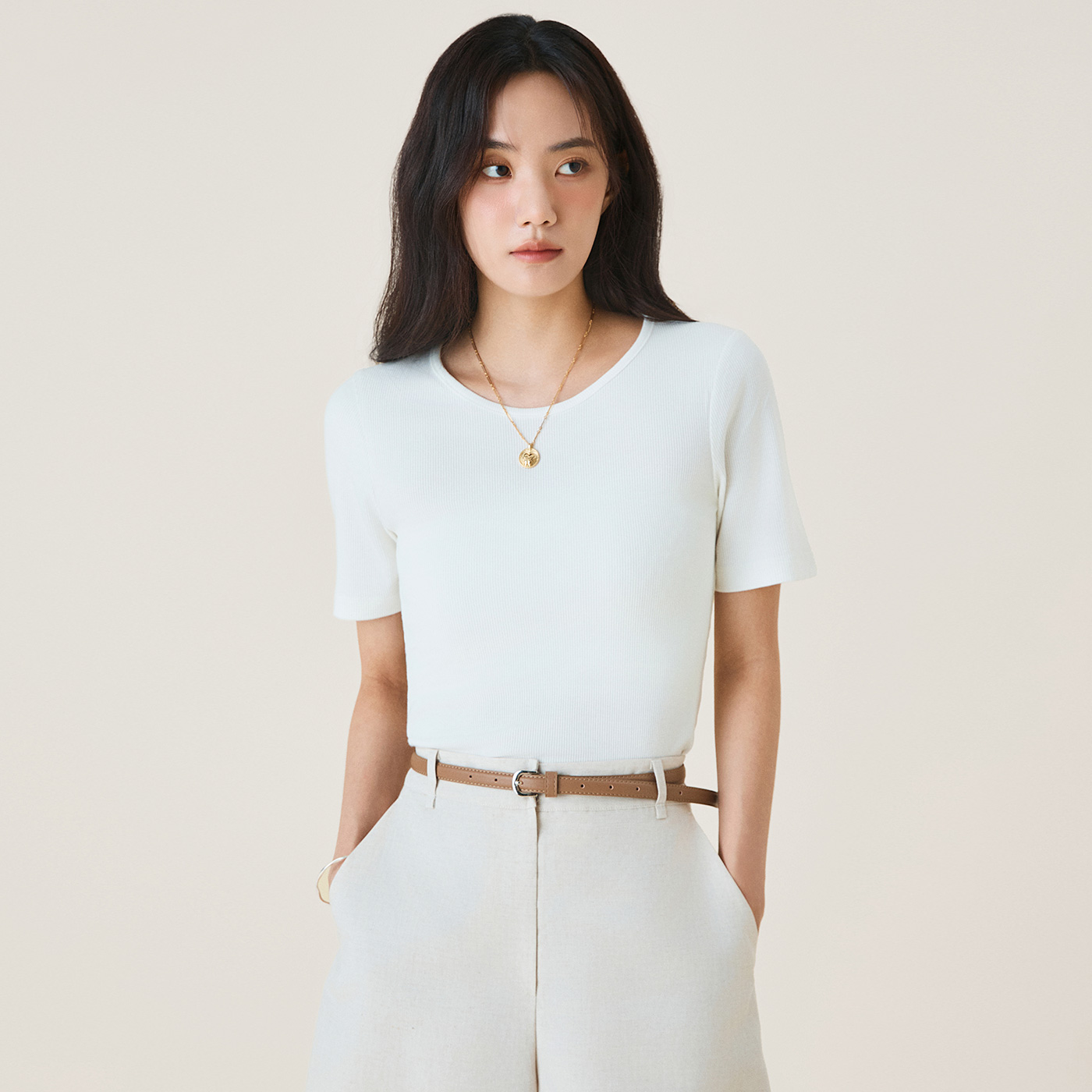 로엠 라운드넥 골지 티셔츠 RMHWF24R02 - 상세 이미지 2