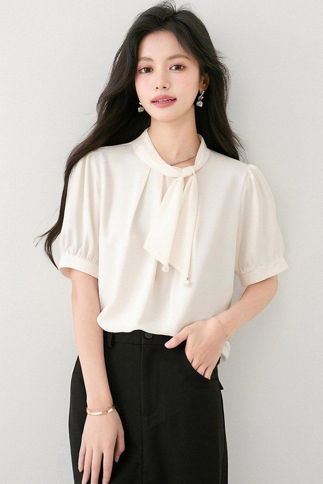 봄 여름 루즈핏 타이넥 퍼프소매 블라우스 핀턱 반팔셔츠 데일리룩 오피스룩 출근룩 - 상세 이미지 5