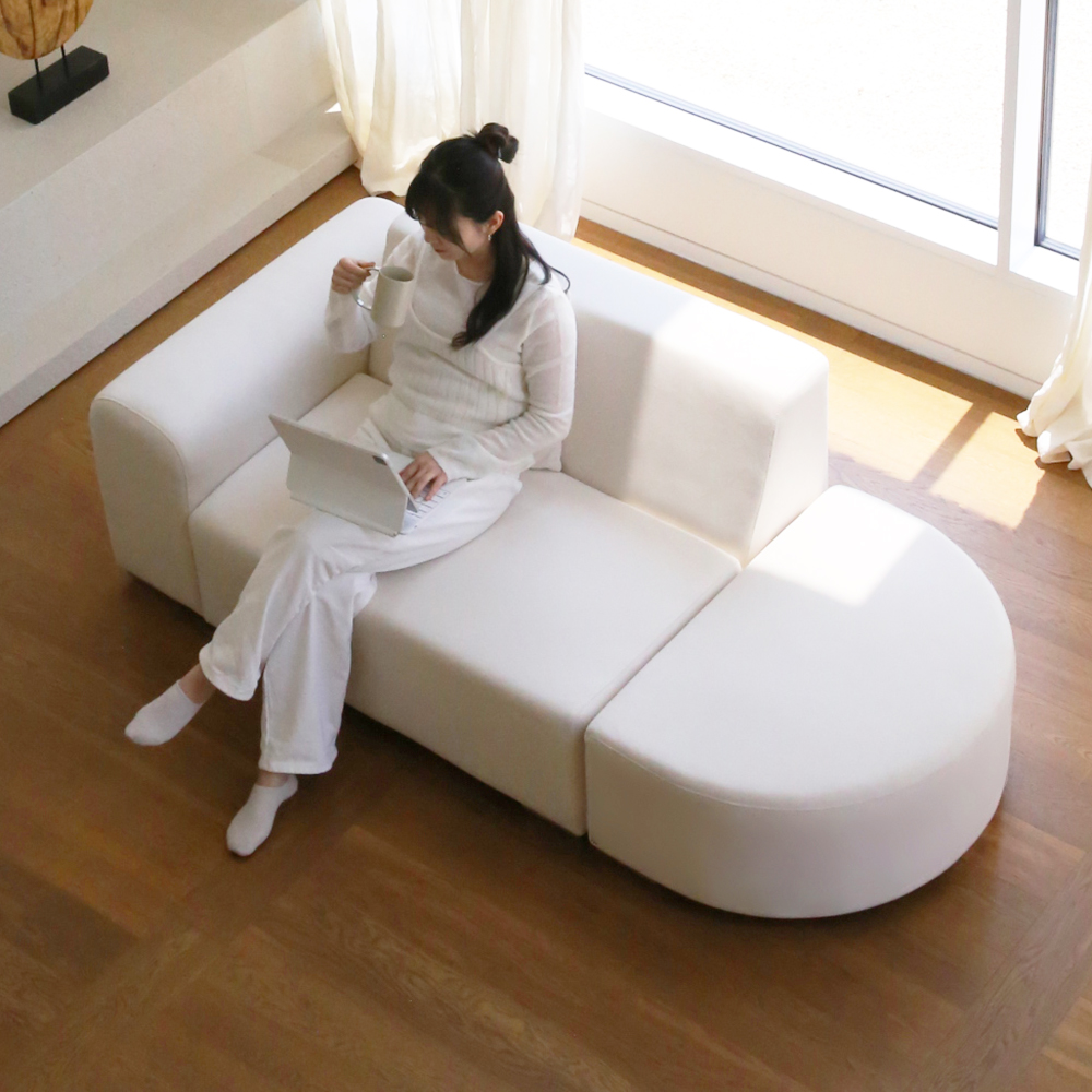 피오 아쿠아텍스 2인용 소파 패브릭 소파세트 아이보리 스툴 쿠션 포함