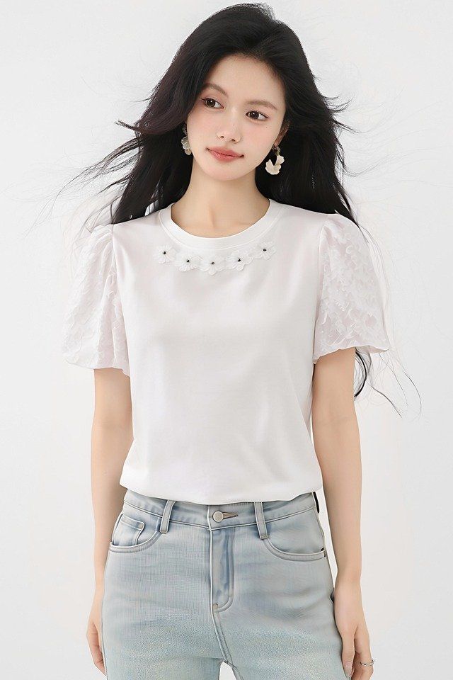 봄 여름 루즈핏 플라워자수 퍼프소매 티셔츠 반팔 라운드넥 아플리케 데일리룩 페미닌룩 - 상세 이미지 5