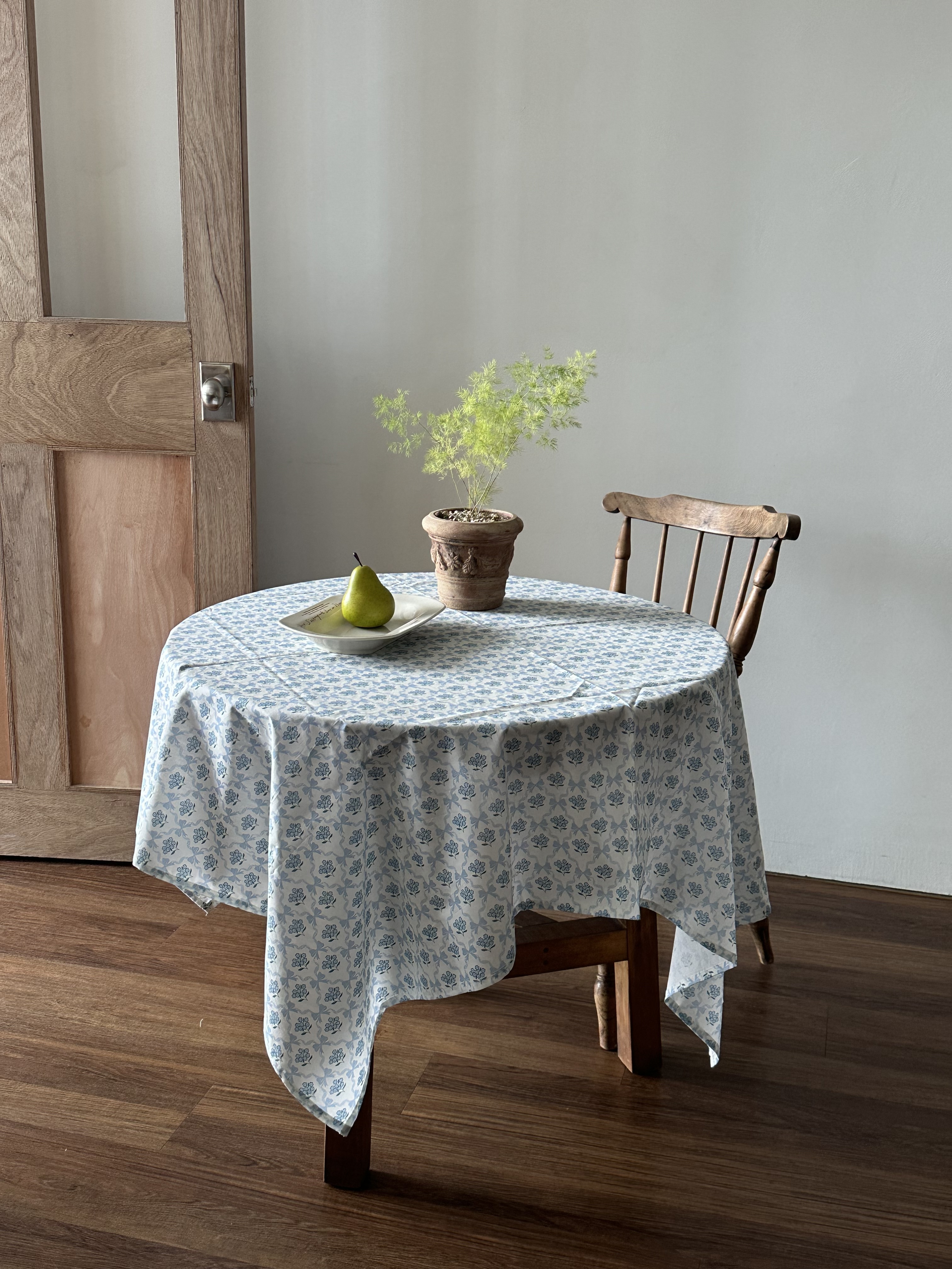 리본팝 테이블보 아일랜드 식탁보 백일 돌상 홈파티 카페 덮개 캠핑